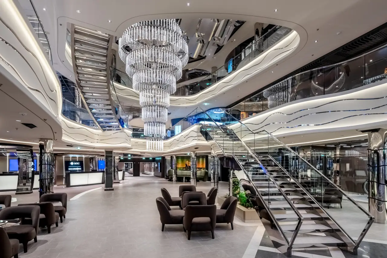 MSC World America içi