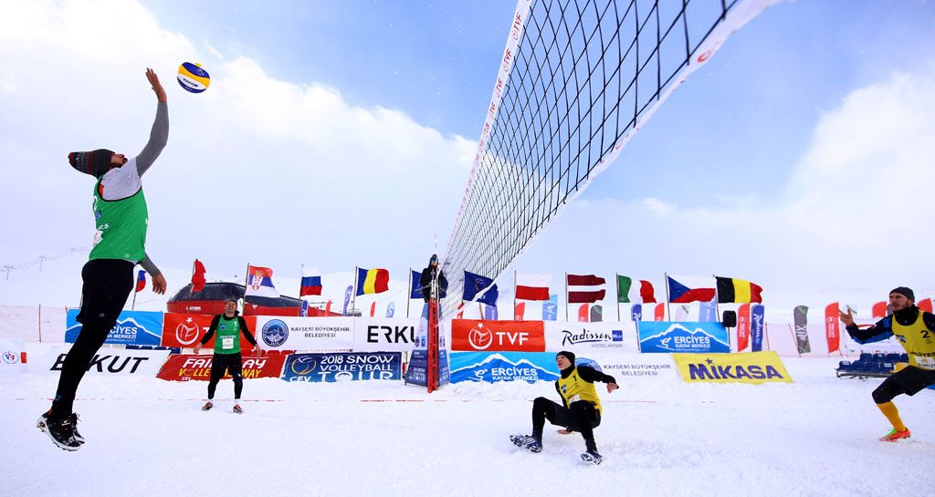 Kar Voleybolu Erciyes