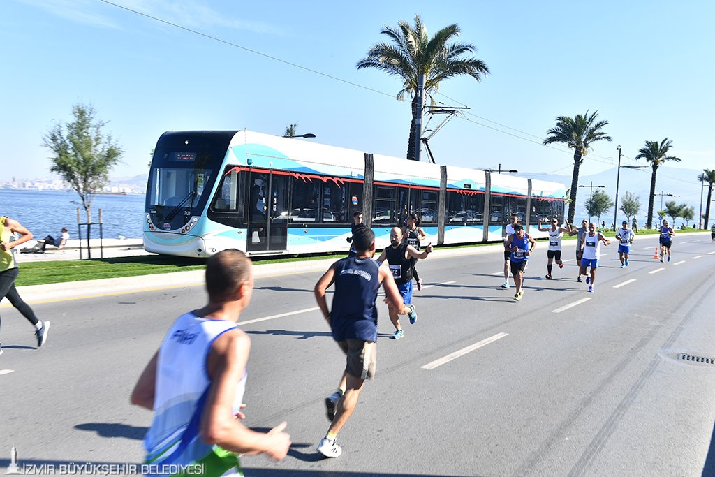 Maraton İzmir