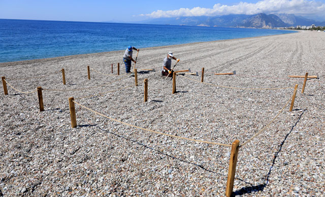 konyaalti plajı sosyal mesafe