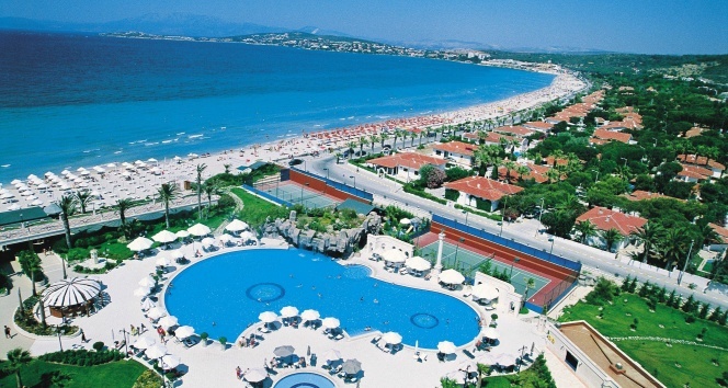 tatil havuz deniz