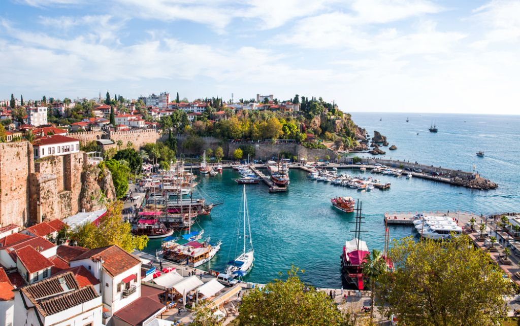 Alman turizmciler Antalya da