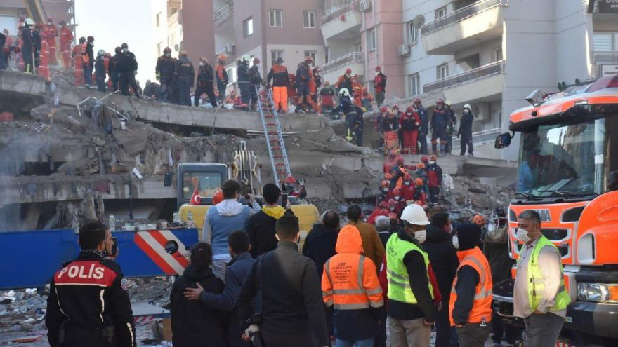 izmir depremi