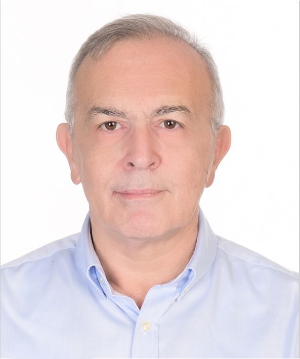 Esat Yalçın