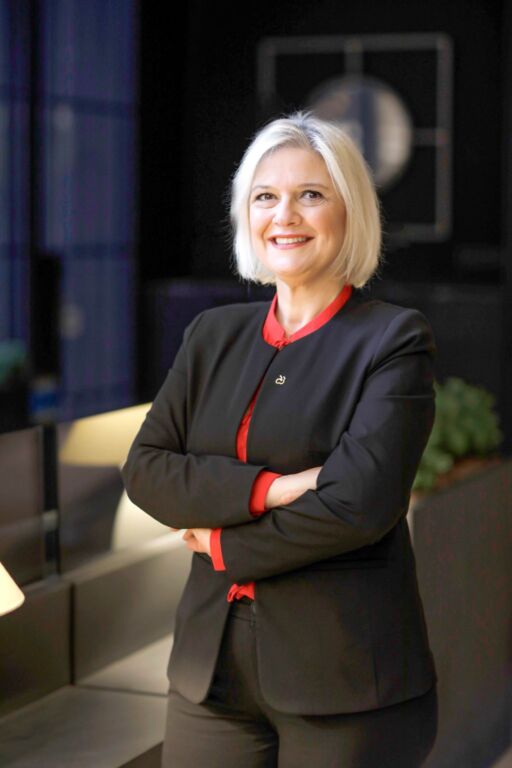 Sema Kayacıklıoğlu