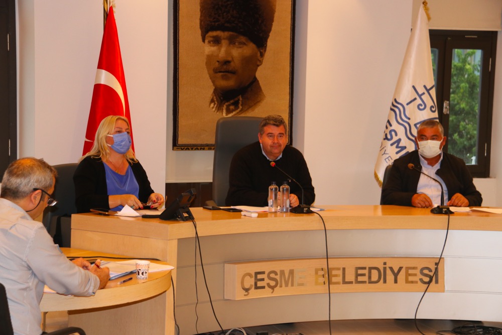 Çeşme Belediye Başkanı M. Ekrem Oran