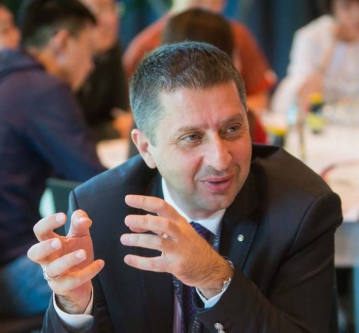 Cüneyt Sadıç