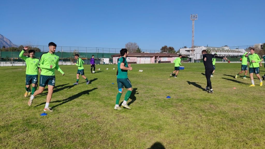 kemer oflaz Futbol Kompleksi