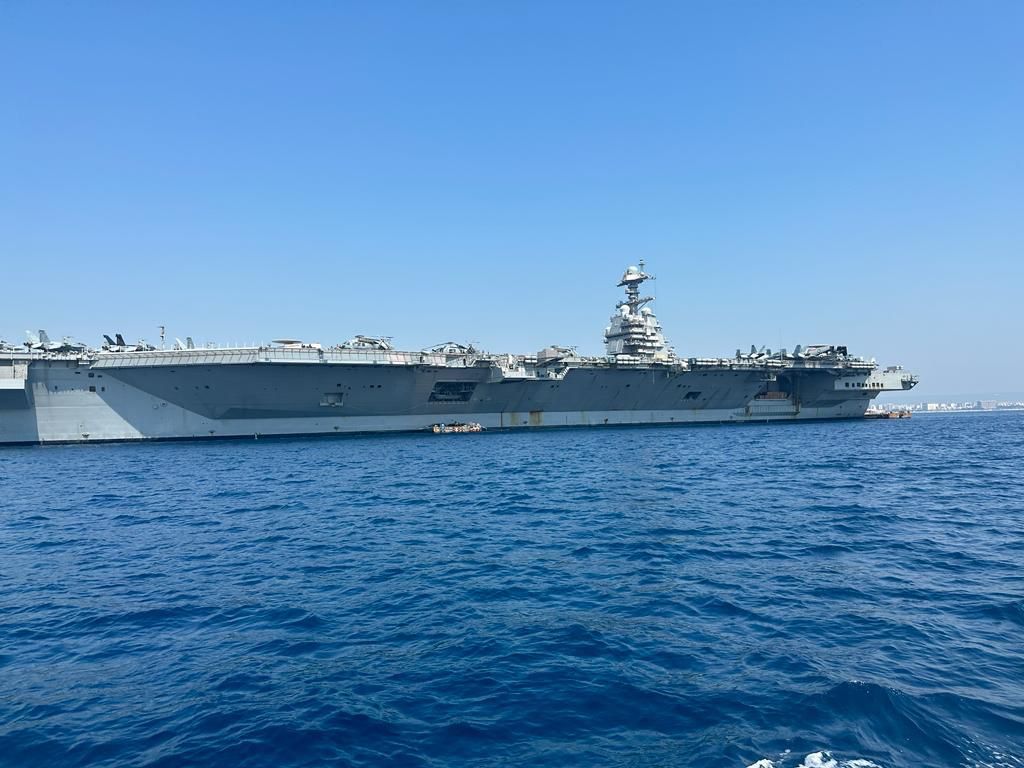 ABD uçak gemisi Antalya da