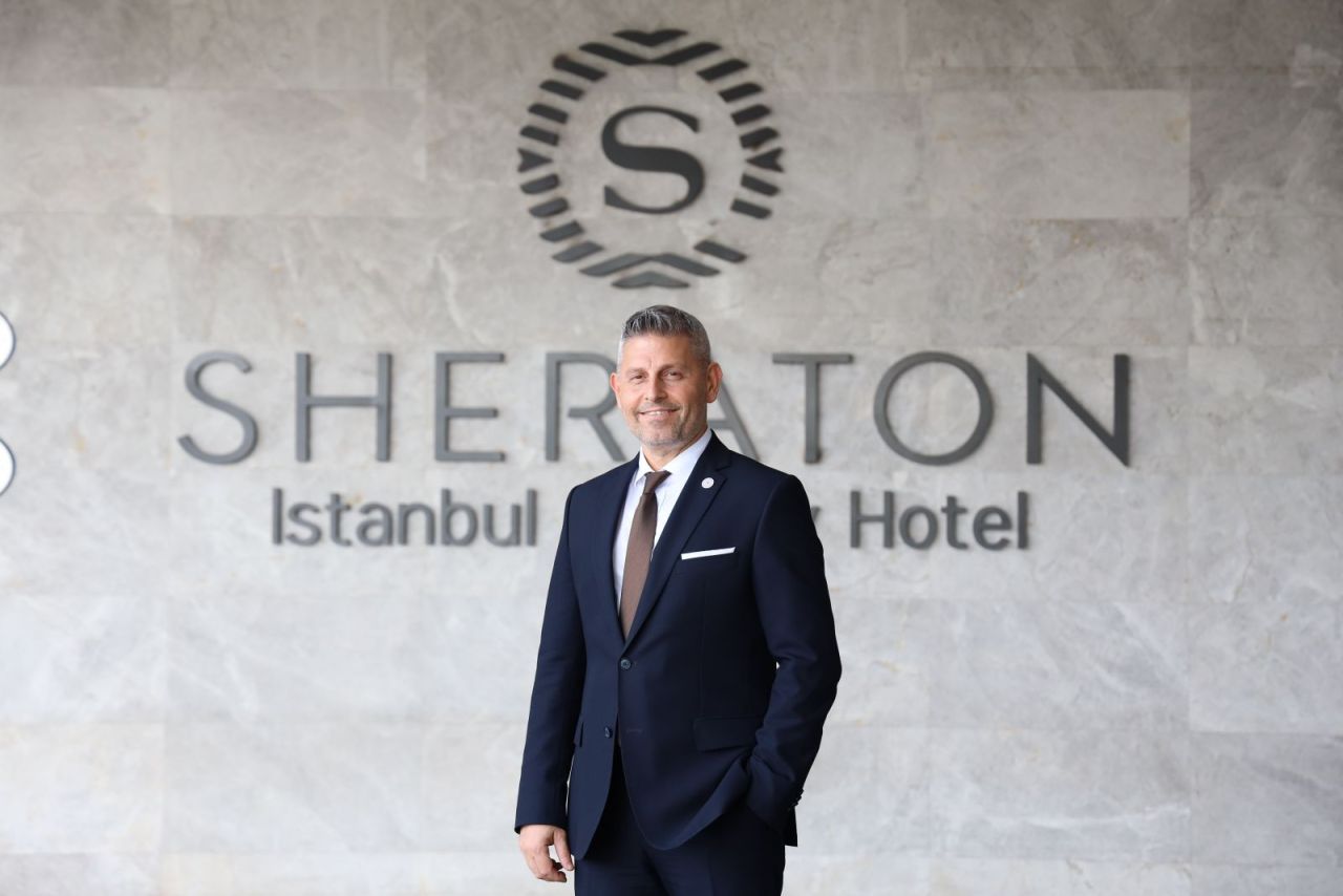 Erdem Ergin Sheraton Istanbul Ataköy Yiyecek ve İçecek Direktörü