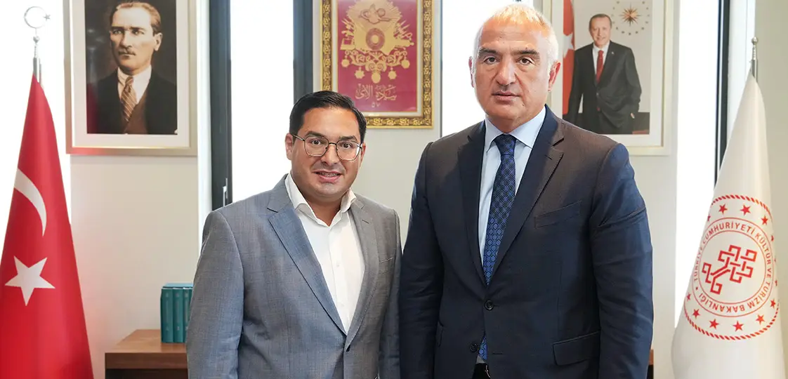 Ömer Karaca ve Turizm Bakanı Mehmet Nuri Ersoy