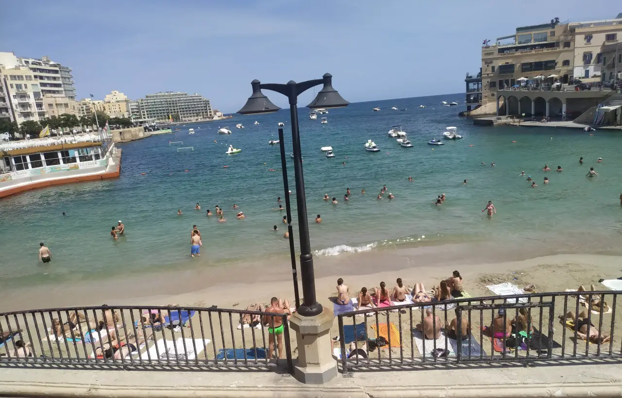 destinasyon malta plaj